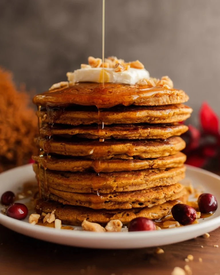 Fluffy-Gingerbread-Pancakes-Recipe