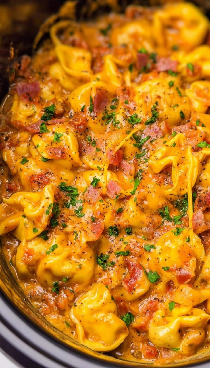 Crockpot Bacon Cheeseburger Tortellini